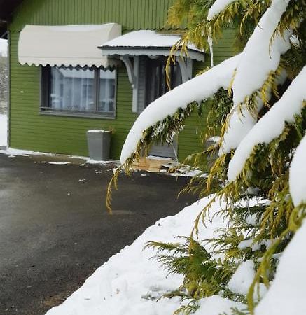 Gite Le Chalet Vert Frambouhans Exteriör bild