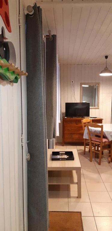 Gite Le Chalet Vert Frambouhans Exteriör bild